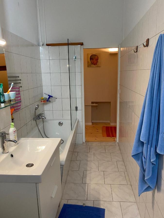 Fewo Gruene Mommsenstrasse - Bei Becker Klingeln Apartment Berlin Exterior photo